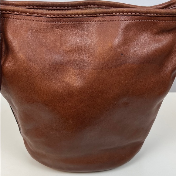 Coach Bleeker Smooth Vachetta Leather Whiskey Chunky Buckle Bucket Bag 11422 - Picture 3 of 16